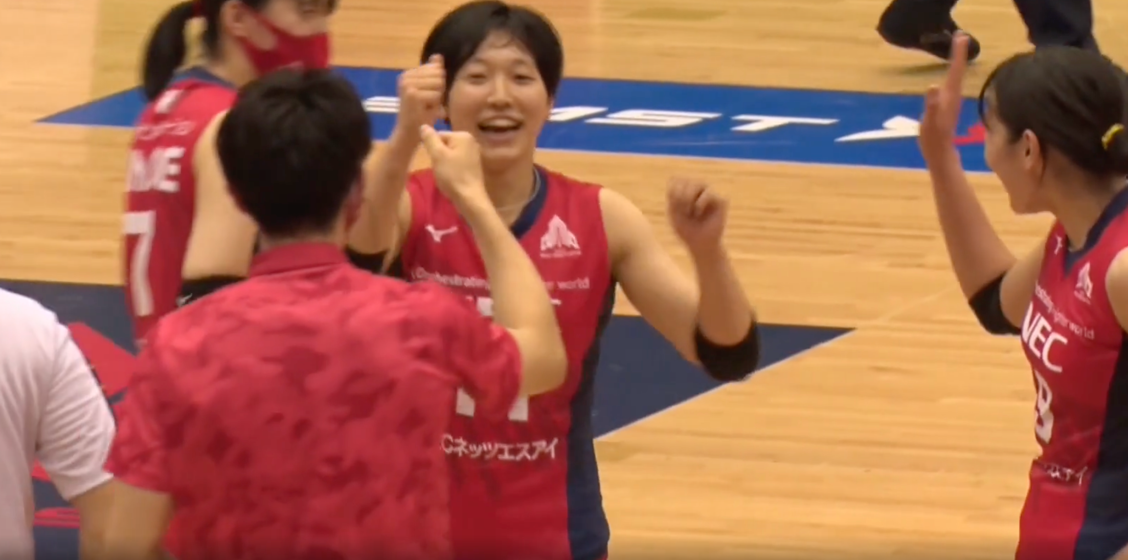 Ｖリーグ女子　NECレッドロケッツ vs. KUROBEアクアフェアリーズ 2021/10/16【ハイライト】