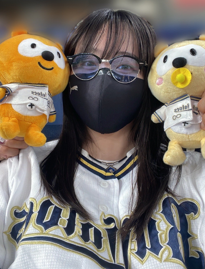 まさかの皆勤👏本田望結、3戦連続で日本シリーズ現地観戦⚾ホームユニを着用し京セラへ！