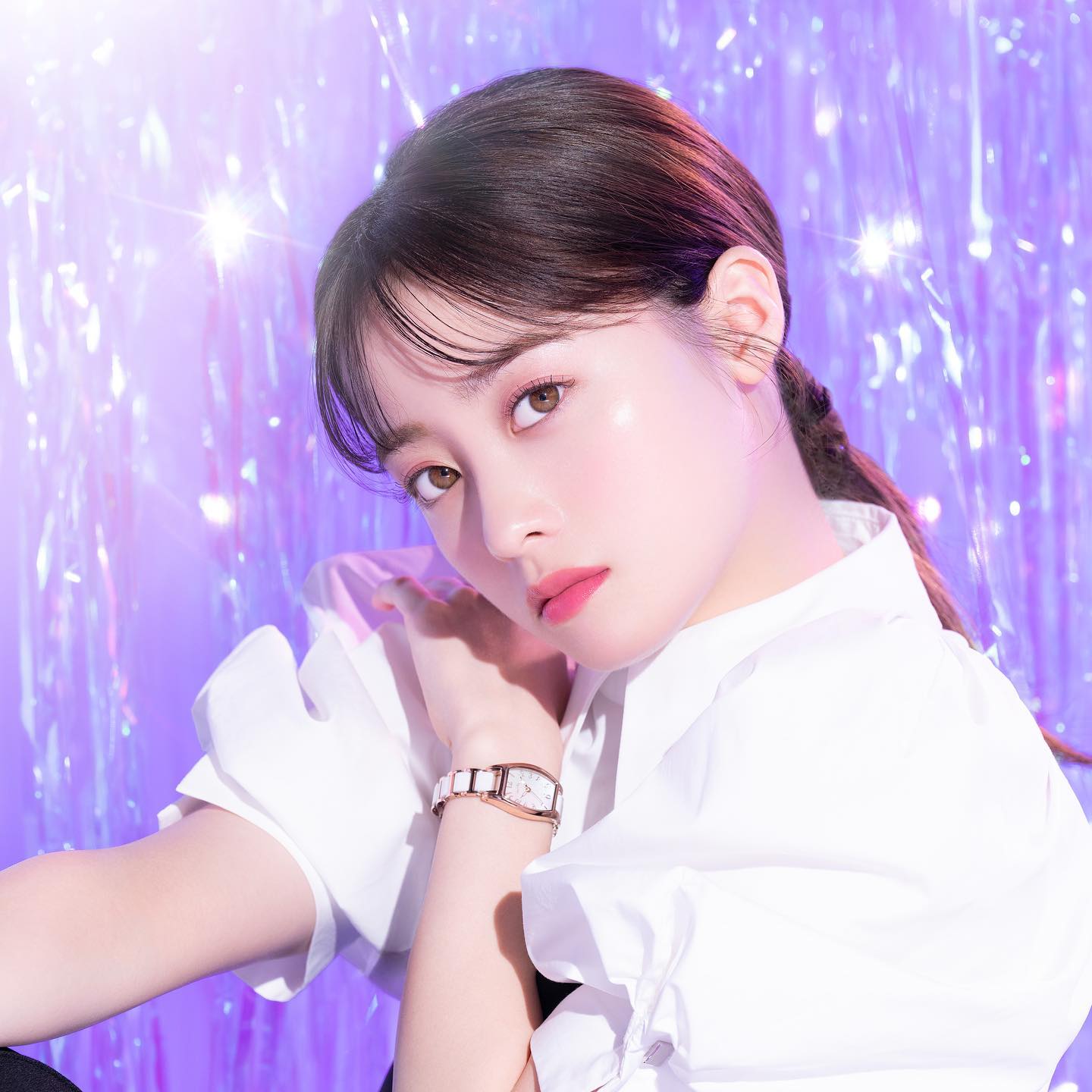 「美しすぎてえぐい」橋本環奈の最新ショット公開💕「はしかんより可愛いひとってこの世におるんかな…」