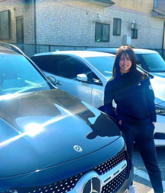 園田彩乃 遠征のお供は素敵な車で！おしゃれ内装＆屋根オープンに感動