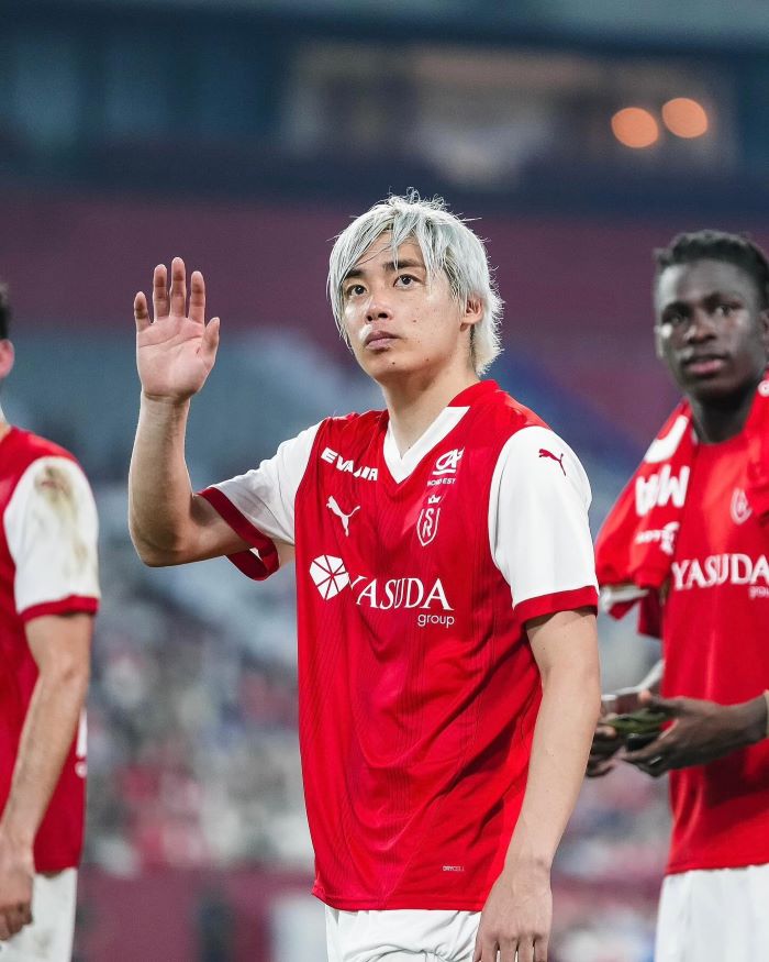 伊東純也が日本に別れ「次は代表として帰ってきて」