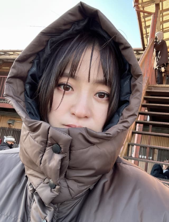 篠田麻里子が最新ショットを披露「生姜湯飲んで２月乗り切ります」