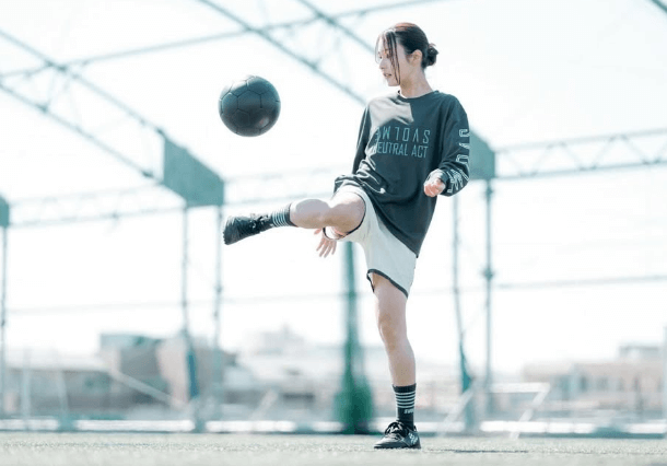 「可愛いぞぉ〜」プロサッカー美女・蔵田あかり、お気に入りのウェアショットを披露しファンベタ褒め状態！「cuteすぎる」