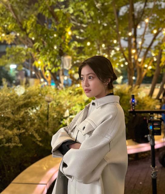 「天使すぎる」今田美桜、イルミネーションとの冬ショットが話題に✨