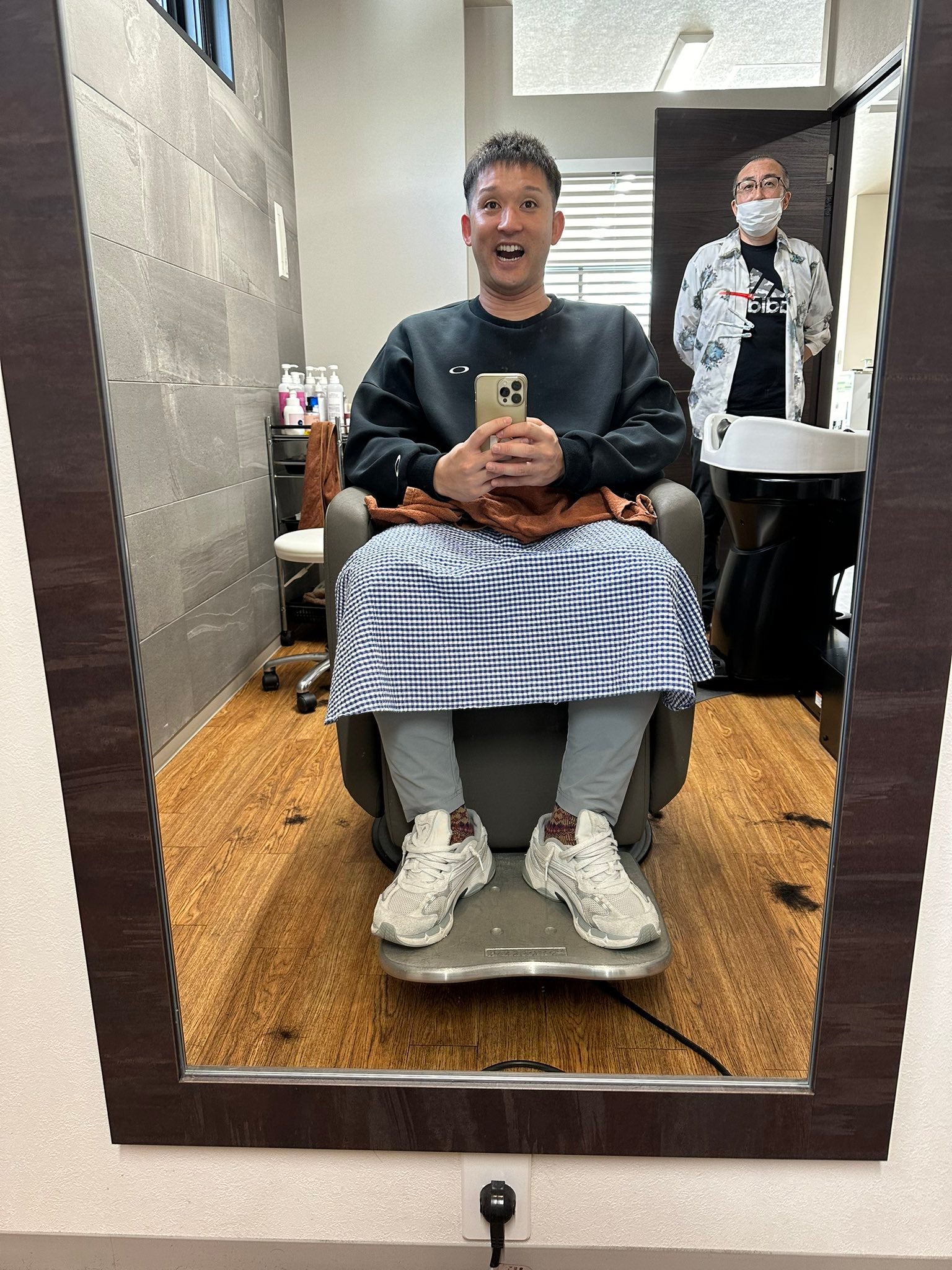 杉谷拳士が散髪へ「大遠征に向けてサッパリしました💪！！」