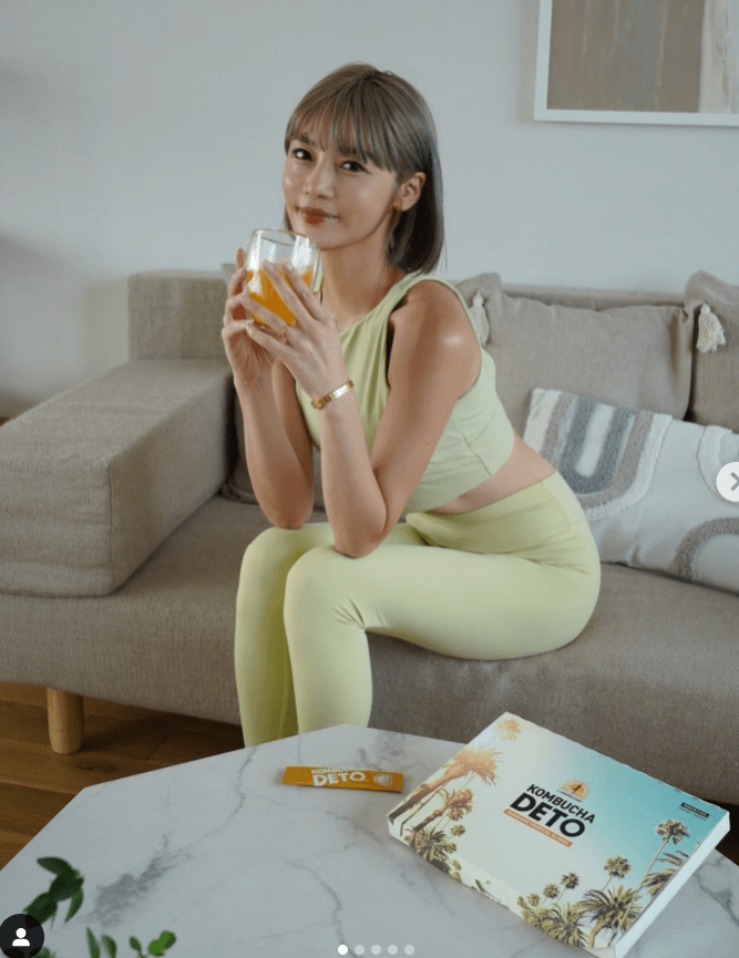 島袋聖南、ヨガのお供に国産コンブチャを絶賛！脂肪燃焼＆便通改善効果も話題