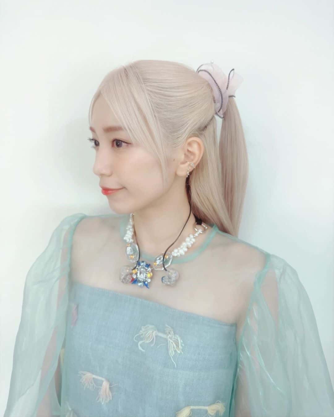 あの人気歌手の激変した姿にファン驚愕「プリンセスみたい」の声