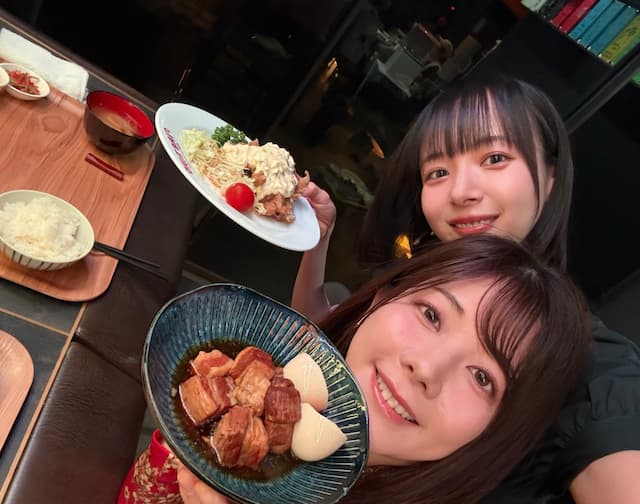 「美味しすぎて幸せダァああ」プロ雀士・岡田紗佳が対局前に英気を養う