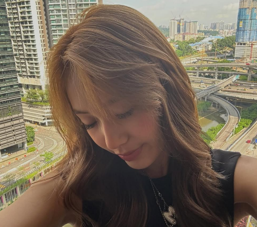 美女レーサー、INマレーシア！現地の美ショット＆サインムービーを公開「来てくれてありがとう」