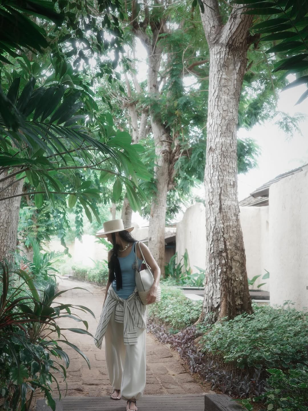 榮倉奈々がバカンス満喫中？オシャレすぎる真夏のリゾートコーデ披露