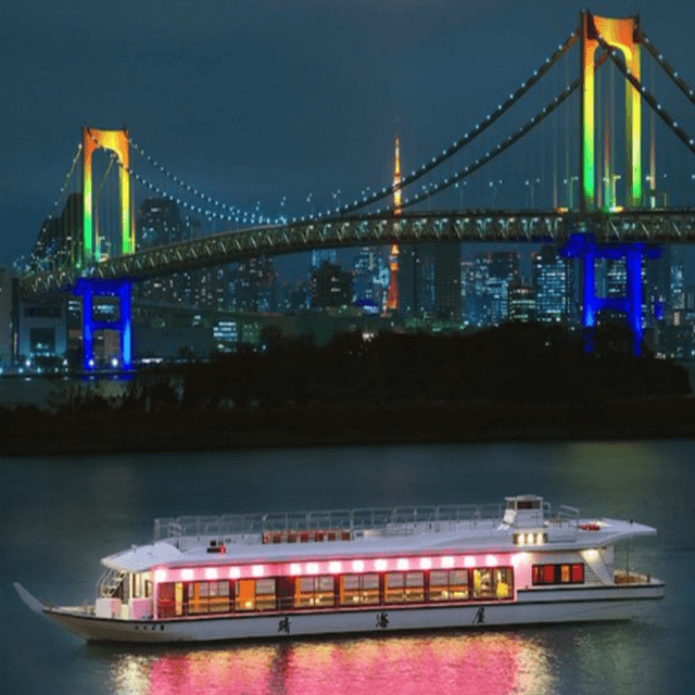 「メンバーと屋形船…」田村淳が楽しむ中秋の名月！ファンから「いいなぁ〜」の声