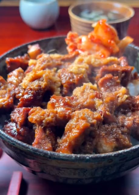 料理研究家 けんた食堂 「豚肉丼」のレシピ公開！美味しそうだと話題に！