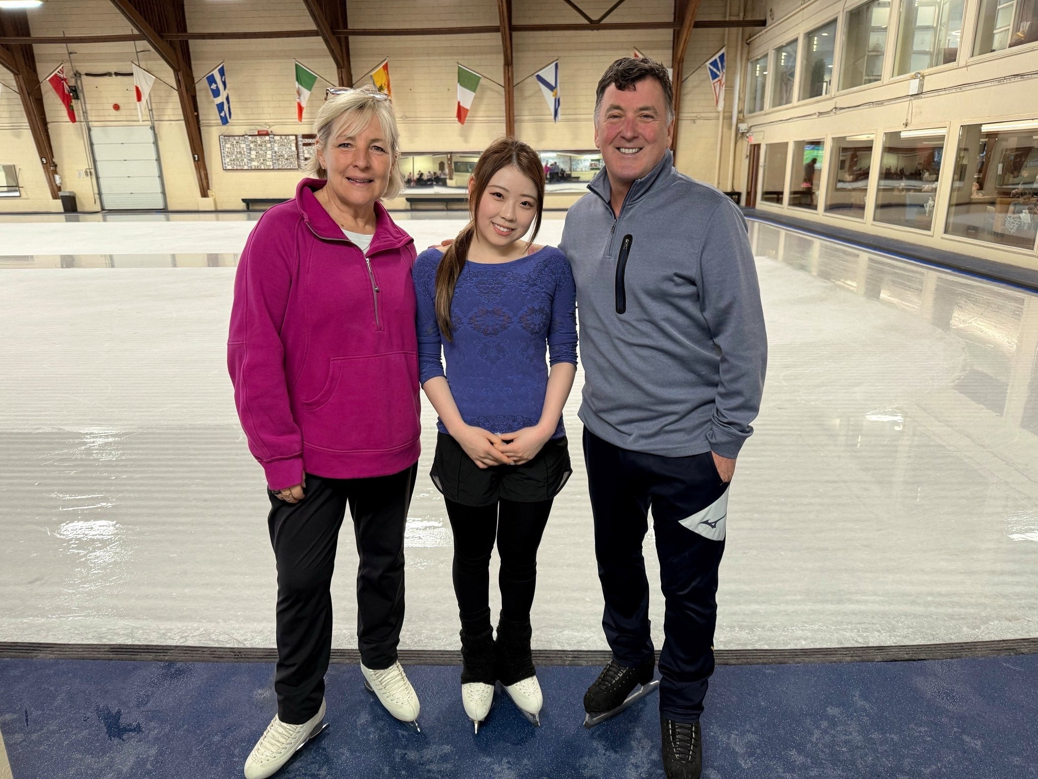 紀平梨花、名コーチ陣とカナダで再始動　完全復活へ意気込み伝わる一枚