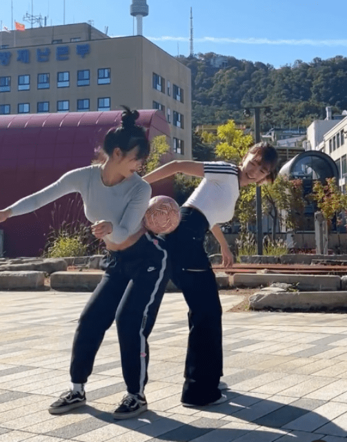 「継続は力なり」NGだって何のその！サッカー女優・眞嶋優のリフティング動画がすごい！