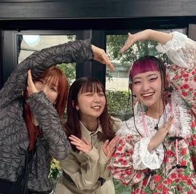 「楽しみな3人！」上白石萌歌、同世代の人気歌手2人と「ボクらの時代」に出演したことを報告！