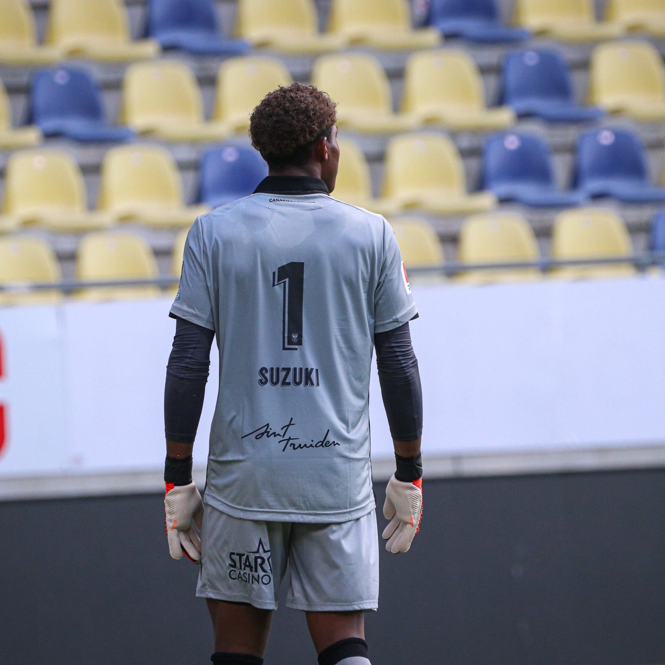 シント＝トロイデンVVが鈴木彩艶の写真を投稿✨　背番号も発表❗️❗️