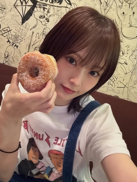 山本彩、ファンクラブイベント『SY Cafe POP-UP』の衣装を大公開！