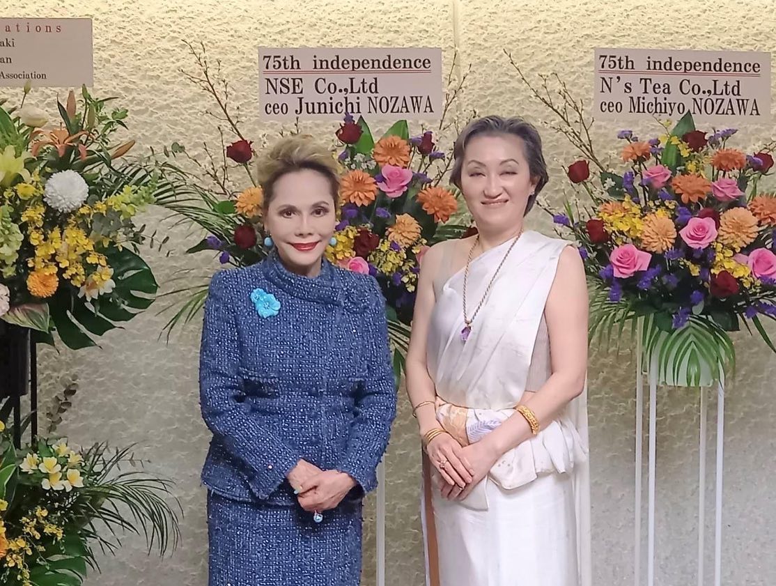 「いつまでも気品高く美しい」✨ウクライナから帰国のデヴィ夫人、スリランカ独立記念式典に参加🇱🇰