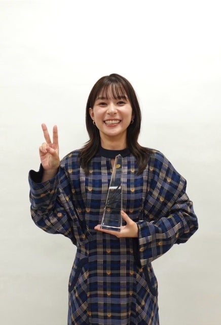 歓喜！芳根京子が最優秀主演女優賞を受賞、満面の笑顔で感謝の報告