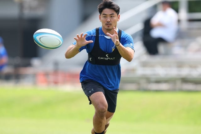 埼玉パナソニックワイルドナイツ、2025-26シーズン始動。炎天下で全体練習スタート