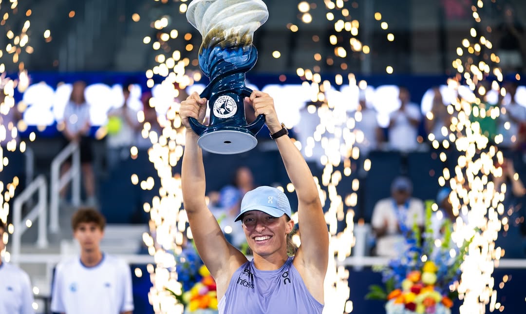 ウィンブルドン覇者のイガ・シフィオンテクが新たなタイトルを獲得！全米オープンに弾みをつける