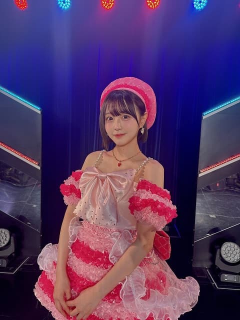 HKT48メンバーがソロ公演！新衣装ショットの投稿にファン「最高のアイドルだよ！」