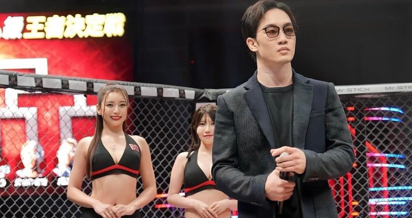 「リングの上で笑ってますように....」ラウンドガール 朝倉にエール