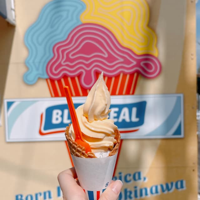 「完全に食べすぎた」相楽伊織が撮影終わりの沖縄でグルメを満喫！