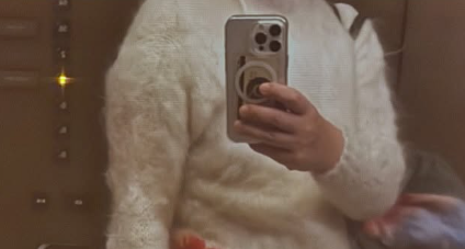 藤原ヒロシ、自撮り写真で「モヘアの季節」をアピール！暖かセーターが話題