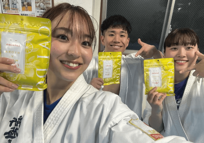 「最高に綺麗〜」高速突きの美女空手家・目代結菜、”美意識高い”と話題のショットが可愛すぎと大反響！