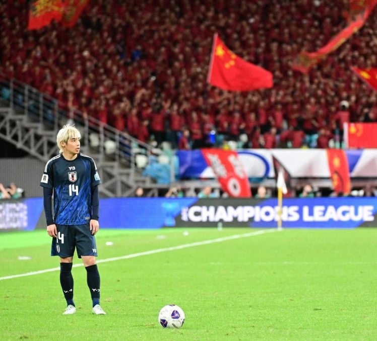 先発の伊東純也が絶妙クロスでアシスト！日本代表は中国相手に3発快勝