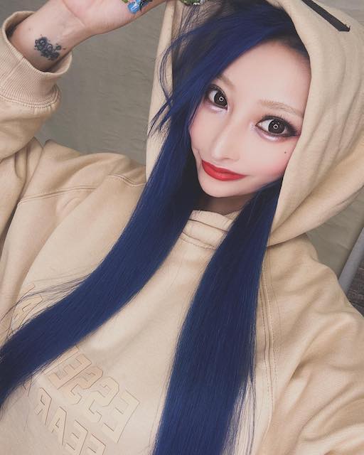 加藤紗里が大胆イメチェン❗️コメントでは「ちゃんみなに見えた❤」