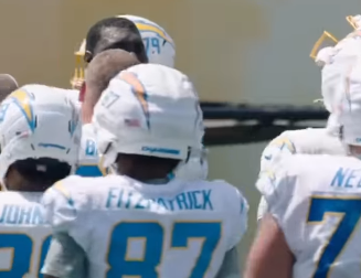 NFL “ビッグチケット”が断言！チャージャーズOLベクトン、ハーバートへの本音に反響続々