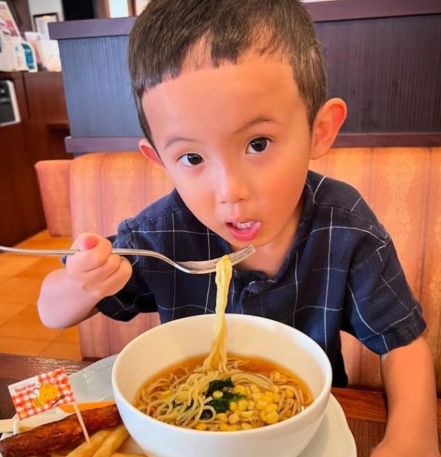 ラーメン愛は親子で共有！中村獅童と次男のラーメン話