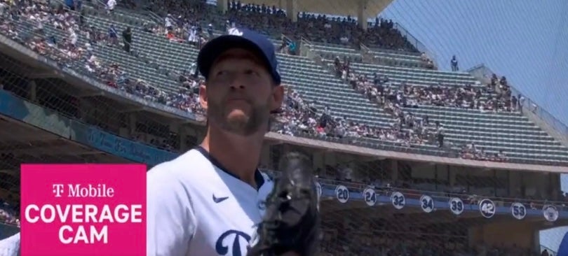 怪我から復帰したカーショウ 奥さんに感謝を伝える