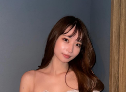 大野真依、ピンクコーデが「最強」と話題に！