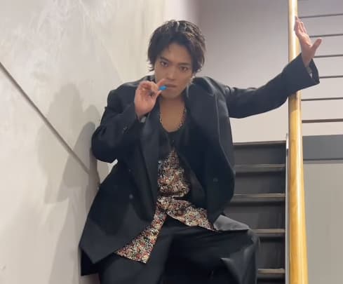 「かっこよすぎる！」timelesz・原嘉孝、斬新な歯磨きの様子をアップ！