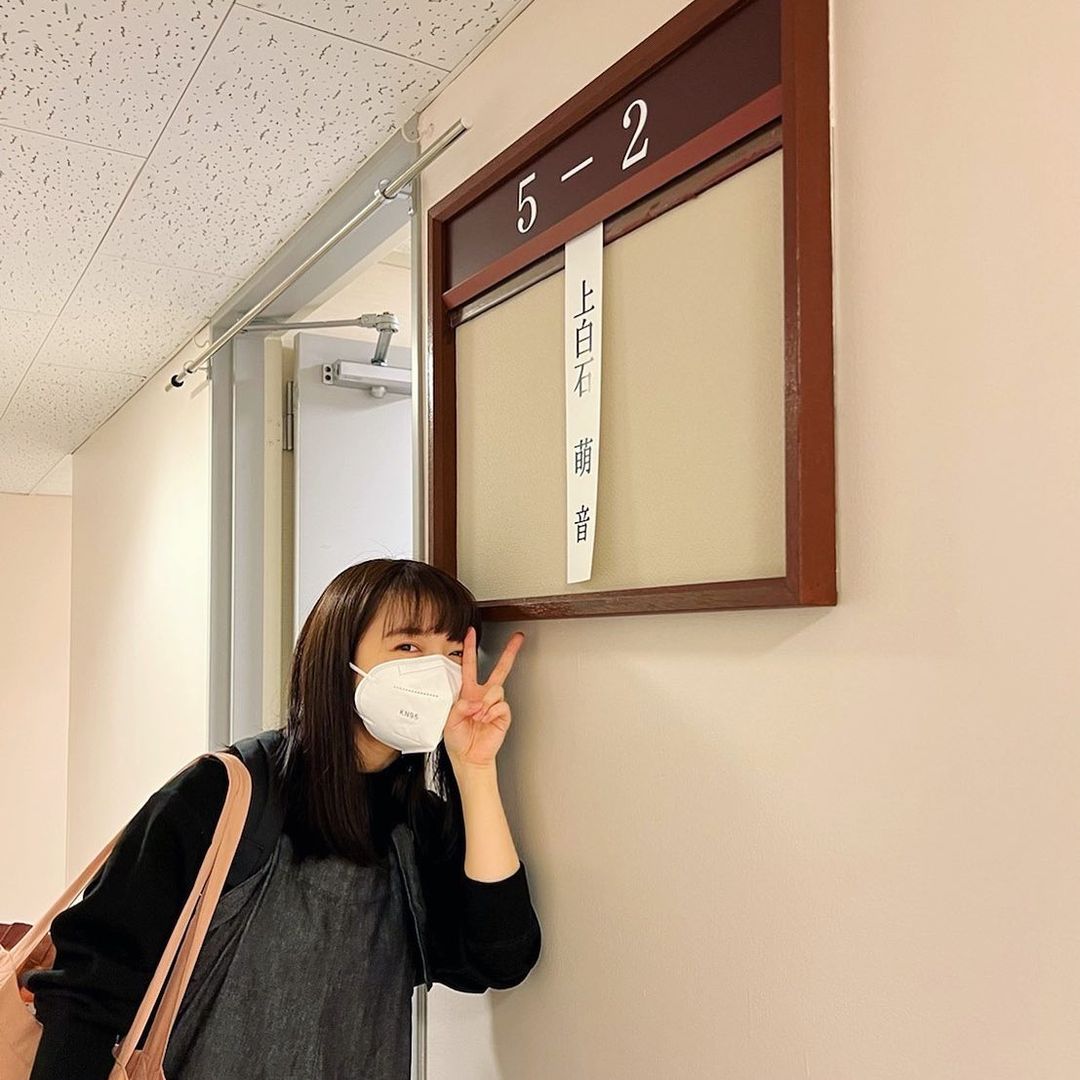 上白石萌音が舞台「千と千尋の神隠し」東京公演の千秋楽を報告、妹・萌歌も「がんばったねええ」と反応