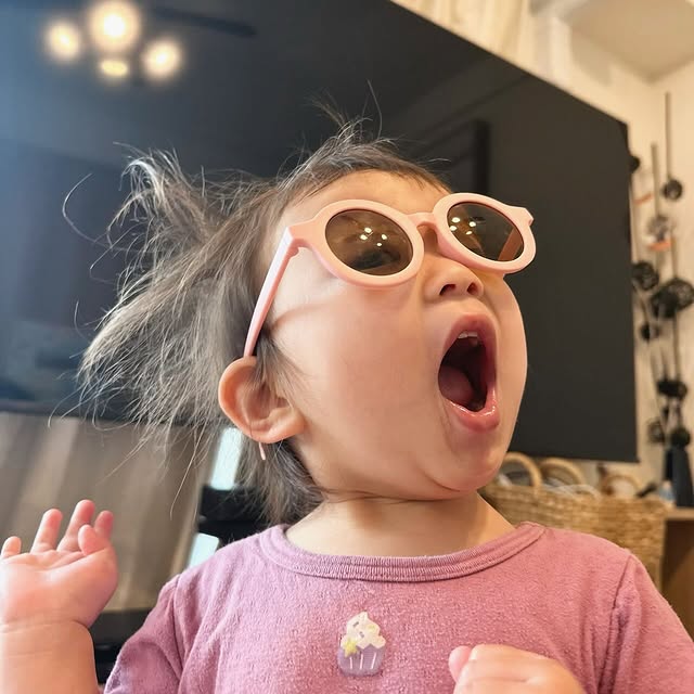 「実験に失敗した博士みたい」ののちゃん妹ひーちゃんの可愛すぎる寝ぐせショットにファンほっこり