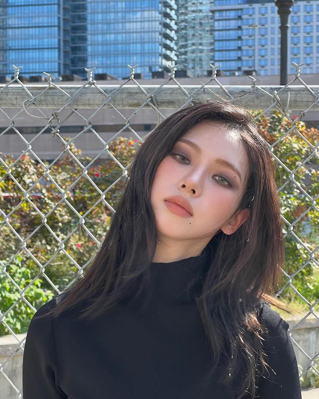 aespaカリナ、AIのようなビジュアルにファン衝撃走る⚡️