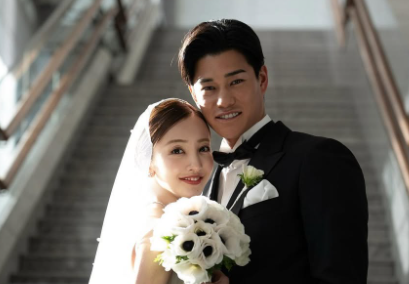 板野友美、4年越しの披露宴を報告！「感謝と愛に溢れた最高の時間」！！