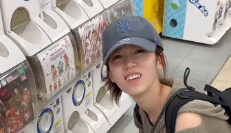 川口葵、ガチャガチャチャレンジ！「お目当ては当たらなかったみたいです」