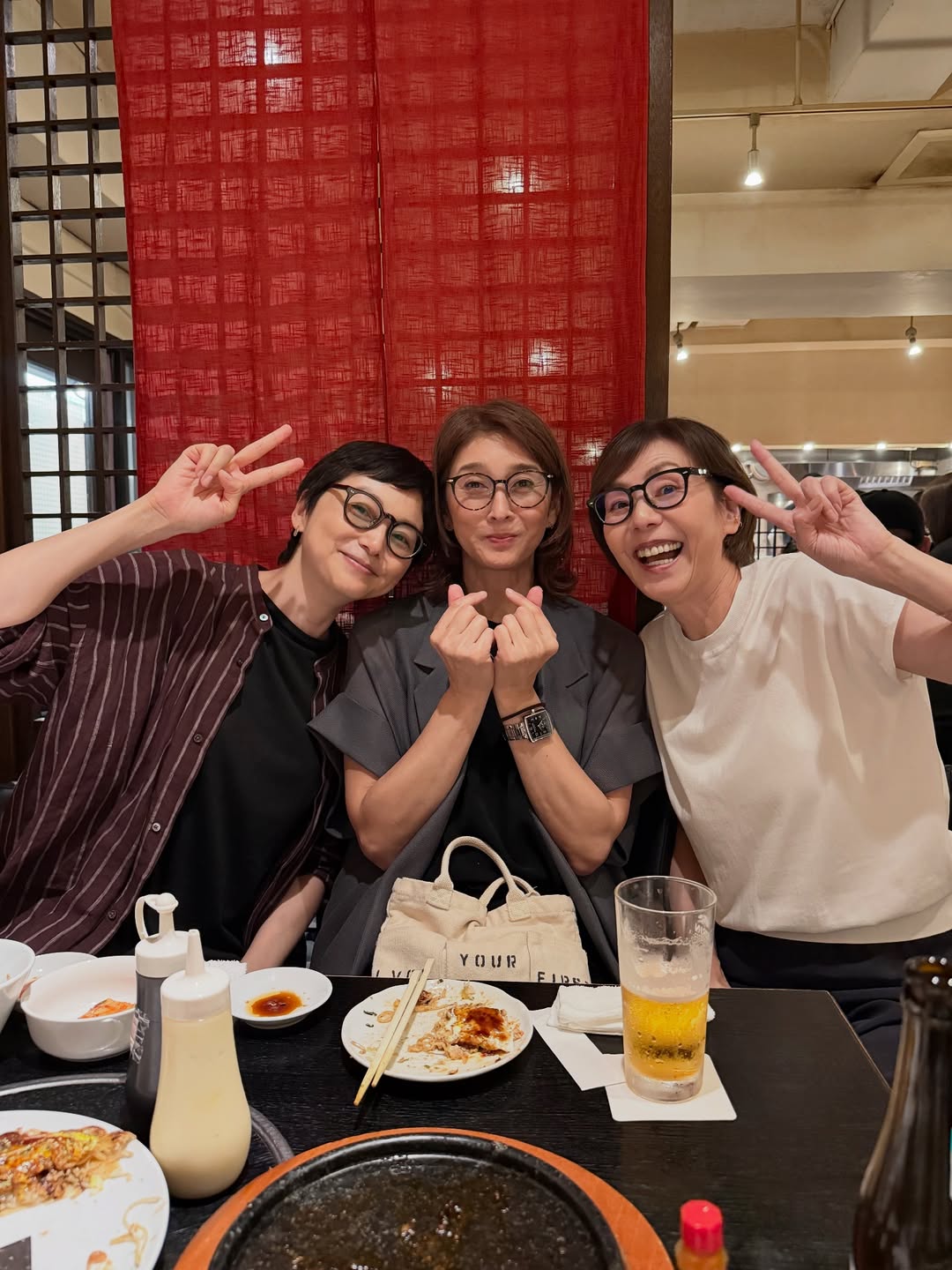 陣内貴美子が意外な2人と食事会。まさかの共通点は「独身時代、同じマンションの住人同士」