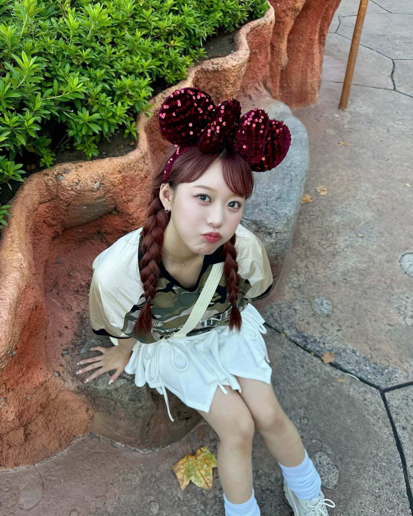 「可愛すぎてたべちゃいたい」「ばぶすぎかわいいー！」あの大人気YouTuberがディズニーへ！