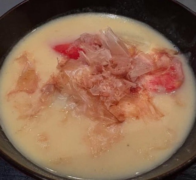 ミキ昴生の2025年初食事は、行きつけの喫茶コロラド！