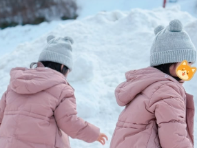 大山加奈、双子の雪遊びデビューを軽井沢で満喫！「楽しい時間が人生を豊かに彩る」