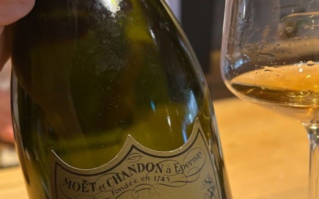 「間違い無くバブルのときのシャンパン」ハイヒール・モモコが誕生日でもないのにドンペリを開ける！