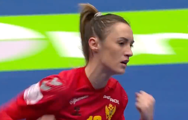 【ハンドボール】第26回女子世界選手権グループB モンテネグロ vs. ハンガリー