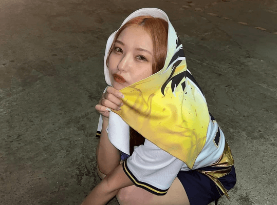 「おりほー！」プロ野球の美女チア、タオルを巻いた乙女ポージングが可愛すぎだと話題に「タオル巻き巻き可愛い」