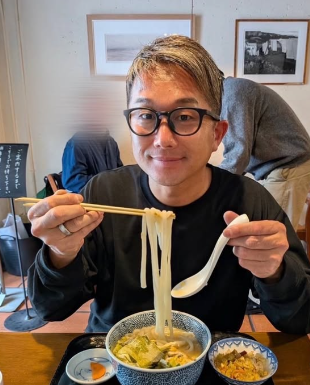 石川雅規投手、名店「豊前房」でうどんランチを堪能！